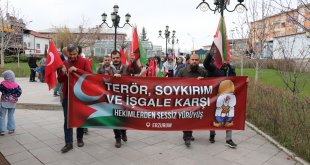 Erzurum'da sağlıkçılar Gazze için sessiz yürüyüş gerçekleştirdi