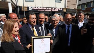 Başkan Demir, mazbatasını aldı