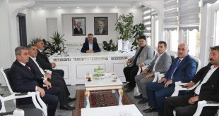 Güroymak Belediye Başkanı Mutlu, göreve başladı