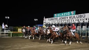 Elazığ Belediye Başkanlığı koşusunda zafer Hasoğlum'un