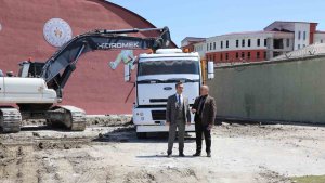 Ağrı'ya 2 adet yeni kapalı tenis kortu yapılıyor