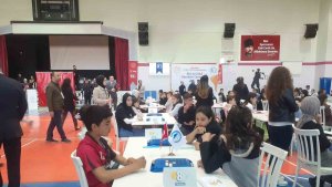 Erzurum'da akıl ve zeka oyunları başladı