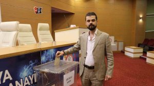 Malatya Diş Hekimleri Odası'nda Miraç İnanmaz güven tazeledi