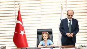 Başkan Geçit koltuğunu Fatma Nazlı'ya devretti