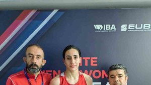 Gizem Özer, çeyrek finale yükseldi