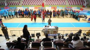 Muş'ta Masa Tenisi Turnuvası 60 sporcunun katılımı ile başladı