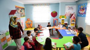 Yeşilyurt'ta sanatsal ve kültürel kurslara yoğun ilgi