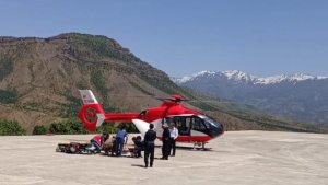 Kalp krizi geçiren hastanın imdadına ambulans helikopter yetişti