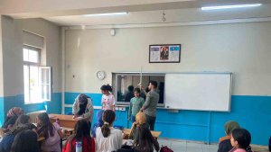 Erciş'te öğrencilere sağlık taraması yapıldı