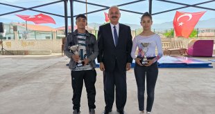 Malatya'nın ilçelerinde 19 Mayıs Atatürk'ü Anma, Gençlik ve Spor Bayramı kutlanıyor