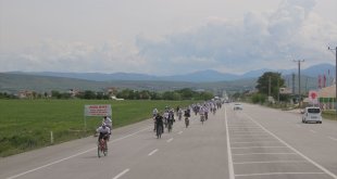 Elazığ'da Gençlik Haftası etkinliği kapsamında bisiklet yarışması yapıldı