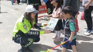 Ağrı'da Karayolu Trafik Güvenliği Haftası etkinlikleri yapıldı