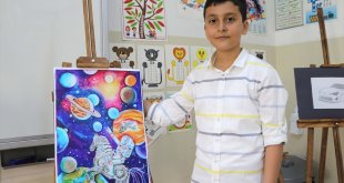 Elazığlı öğrenci uzay yolculuğu resmiyle Türkiye birincisi oldu