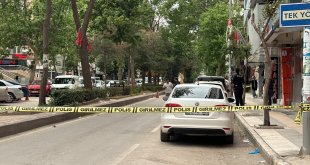Elazığ'da iki grup arasındaki silahlı kavgada, yoldan geçen 1 kadın yaralandı