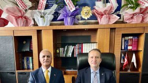 Yeniden Refah Partisi Genel Başkanı Erbakan, teşekkür ziyareti için Ağrı'da