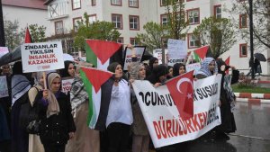 Bitlis Eren Üniversitesi öğrencilerinden, Filistin için 10 günlük oturma eylemi