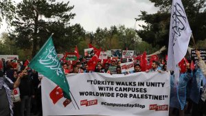 Atatürk Üniversiteli öğrencilerden Filistin'e destek mesajı