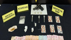 Malatya'da sokak satıcılarına operasyon: 12 şüpheli tutuklandı