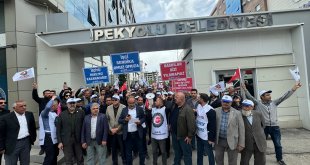 Van'da belediyeden çıkarılan işçiler adına basın açıklaması yapıldı