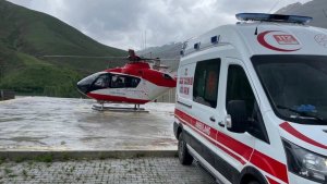 Apandisit tanısı konulan hasta için helikopter havalandı