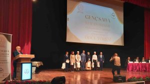 Kur'an-ı Kerimi güzel okuma yarışmasında Ardahan'ı temsil etti