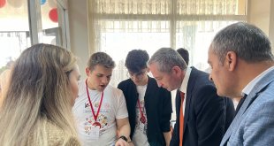 Ağrı'da Bilim Fuarı açıldı