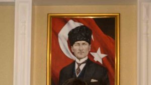 Vali Mustafa Çiftçi'nin "Vakıf Haftası" mesajı; "Vakfı yaşatmak, medeniyeti yaşatmaktır"