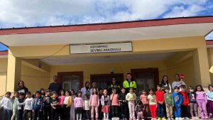 Ağrı'da öğrencilere trafik eğitimi verildi