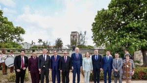 TBMM Başkanı Kurtulmuş'tan Havana'da Atatürk Anıtı'na ziyaret