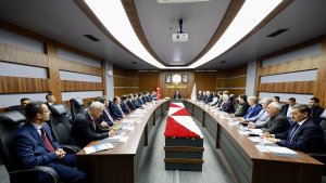 Bingöl Valisi Usta: "Jeotermal kaynaklar açısından son derece zengin bir coğrafyaya sahibiz"