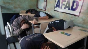 Kahramanmaraş depremini simülasyon tırında birebir yaşadılar