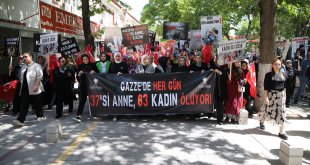 Deprem bölgesinde İsrail'in Gazze'deki saldırıları protesto edildi