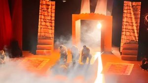 Taziye oyunu izleyiciyle buluştu