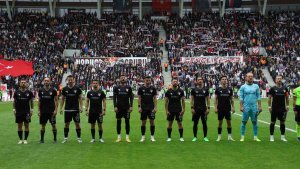 Elazığspor'a 100'ü aşkın iş insanından destek sözü