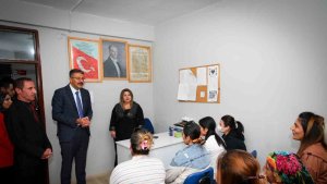 Vali Çelik: "Kadın ne kadar güçlü olursa, toplum o kadar güçlü olur"