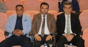 Malatya'da Meslekler ve Hukuk Çalıştayı düzenlendi