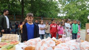 Öğrenciler istedi, hayırsever vatandaş gerçekleştirdi