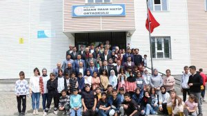 Hizan'da "Bilim Fuarı" sergisi açıldı