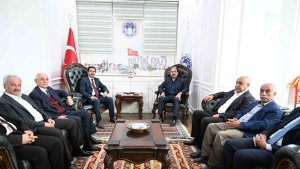 Taşkın: "Çarşımız kısa sürede esnafımızla buluşacak"