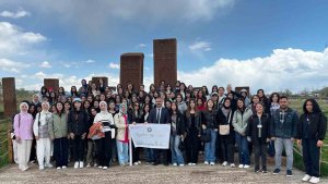 'Maziden Atiye Ahlat' programıyla öğrencilere bölge tanıtılıyor