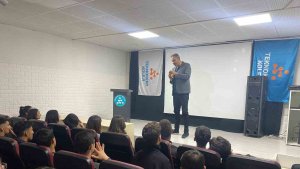 Yazar Hakan Pütün'den şiir ve söyleşi programı