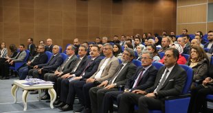 Bitlis'te "Sivil Toplum Medya Buluşmaları" paneli düzenledi