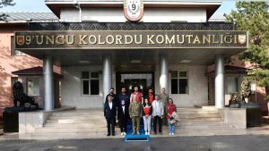 Kolordu Komutanı Algan'a gençlik ziyareti