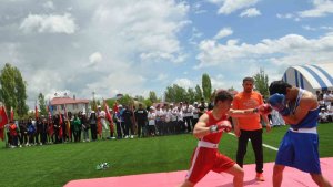 Eleşkirt 'te 19 Mayıs coşkuyla Kutlandı