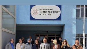 Hınıs Mehmet Akif Ersoy Ortaokulu açık hava eğitimi projesi ile Avrupa'da