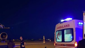 Van'da 13 yaşındaki hasta ambulans uçakla İstanbul'a sevk edildi