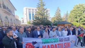 İsrail'in çadır kentteki katliamı Van'da protesto edildi