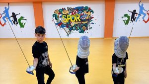 Tatvan'da "Eskrim" kursu açıldı