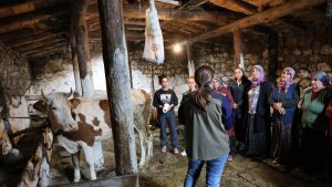 Kars'ta kadın çiftçilere eğitim verildi