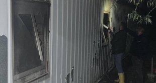 Bingöl'de işçilerin kaldığı konteynerde çıkan yangında 1 kişi öldü, 1 kişi yaralandı
